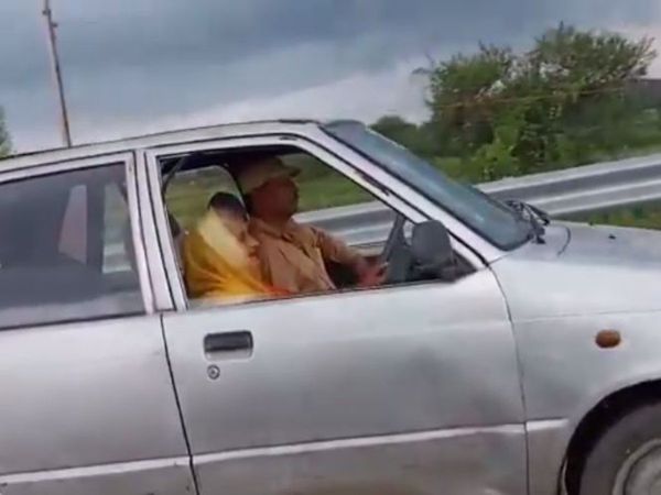 90 years old grandmother drive car heart touching Viral video in hindi