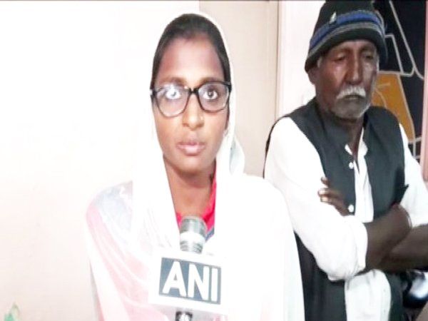 Rajasthan:पाक हिंदू शरणार्थी लड़की को ग्यारहवीं कक्षा के एक्जाम में बैठाने से इंकार, मंत्री ने कही ये बात