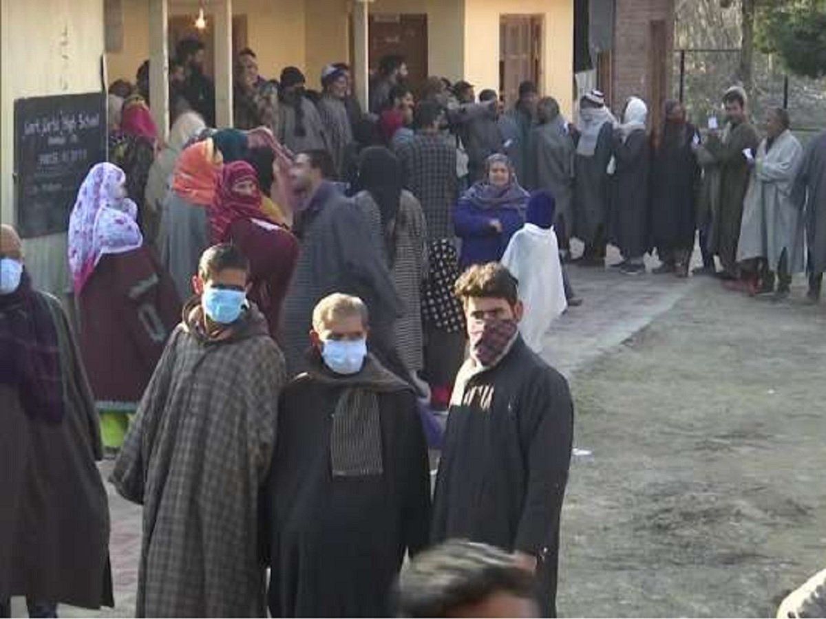 J&K DDC polls results: डीडीसी चुनाव के लिए वोटों की गिनती आज, BJP को कश्मीर से भी बड़ी उम्मीदें