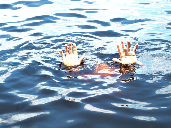death by drowning