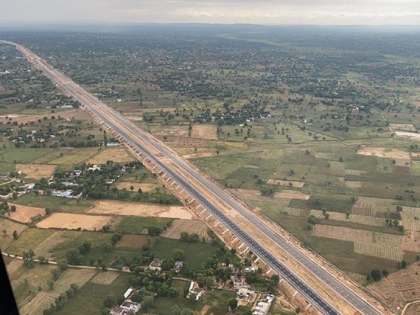 delhi mumbai expressway