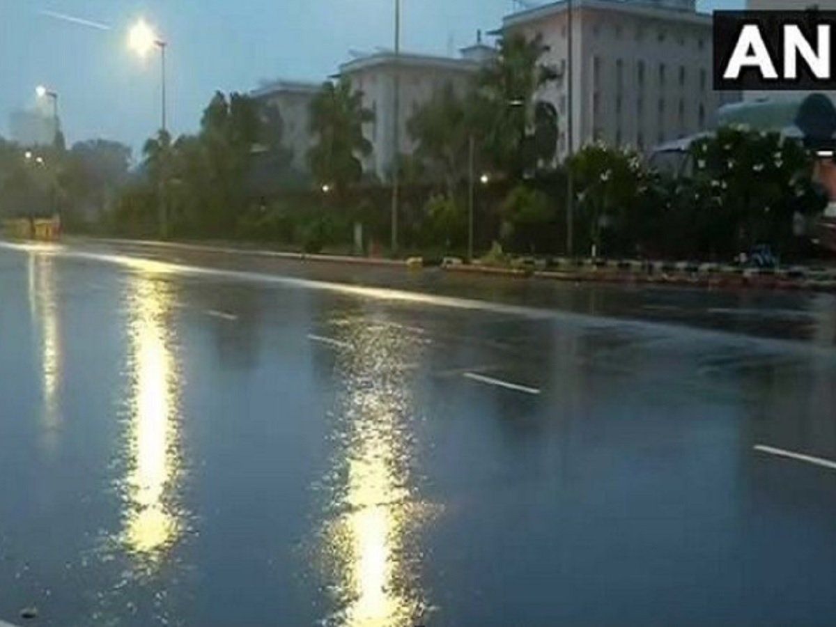 मौसम 27 अगस्त: दिल्ली-NCR में सुहावना रहेगा मौसम, आज भारी बारिश की संभावना