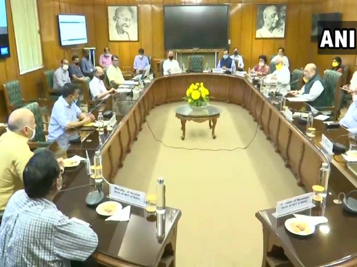दिल्ली को तुरंत 500 रेलवे कोच देगी मोदी सरकार, अमित शाह ने किए कई बड़े ऐलान
