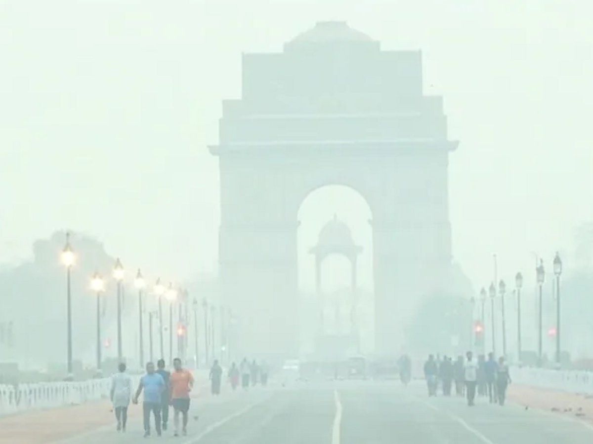 Delhi Pollution: दिल्ली-NCR में बंद होंगे PNG पर नहीं चलने वाले उद्योग, CAQM ने दिया अहम आदेश