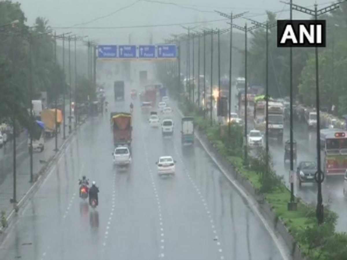 Monsoon Updates: देश के इन राज्यों में अगले कुछ दिनों तक होगी बारिश, दिल्ली में 27 जून को मॉनसून देगा दस्तक