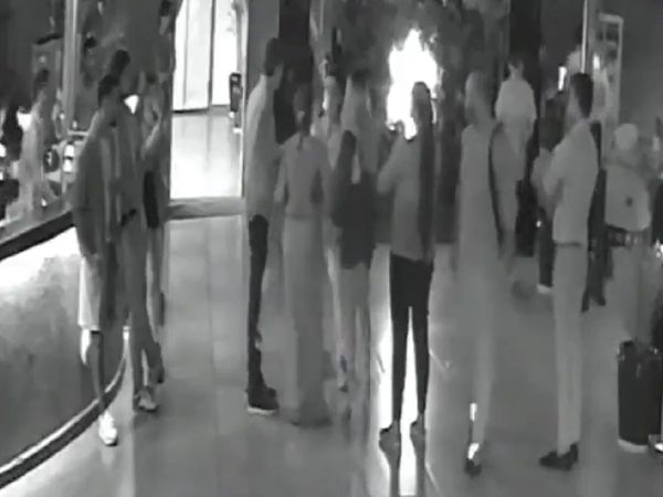 महिला ने आरोप लगाया था कि साड़ी में होने की वजह से उसे रेस्‍टोरेंट में एंट्री नहीं दी गई थी