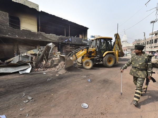 delhi violence live updates Kapil Mishar arvind kejriwal Delhi news today