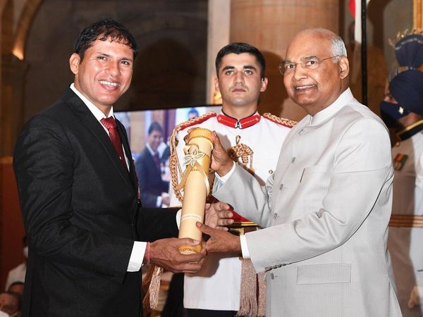 Devendra Jhajharia gets Padmabhushan award