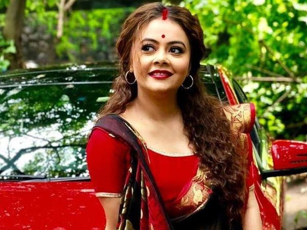 Devoleena Bhattacharjee adopts two families for a month in lockdown