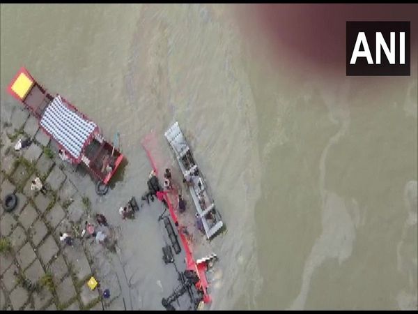 Madhya Pradesh, Narmada river, accident