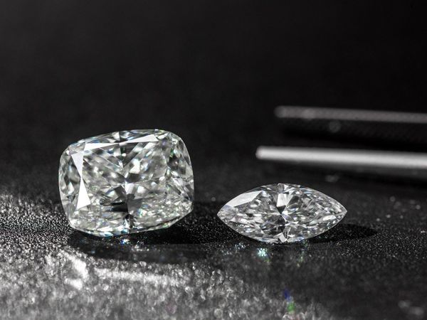 Woman found 2.08 carat diamond in mine