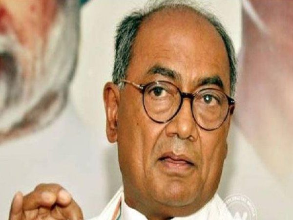 JNU violence के लिए दिग्विजय सिंह ने आरएसएस की विचारधारा को बताया जिम्मेदार, बीजेपी भड़की