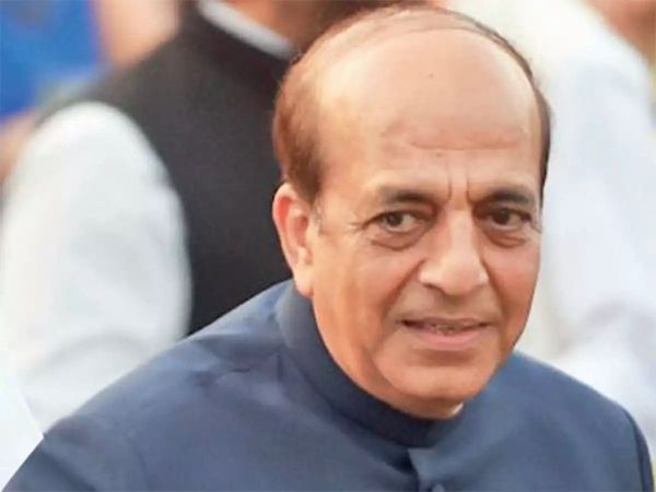 Dinesh Trivedi: क्या टीएमसी में अब घुटनतंत्र, दिनेश त्रिवेदी का इस्तीफा बहुत कुछ कहता है