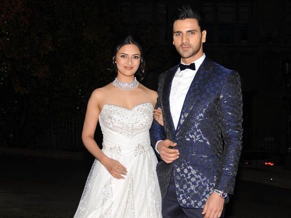 Divyanka Tripathi heartwarming note for husband Vivek Dahiya On engagement anniversary