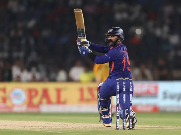 Dinesh Karthik