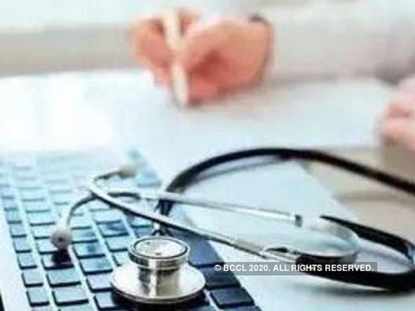 'तुम कोरोना फैलाती हो', यह कहकर पड़ोसी ने महिला डॉक्‍टर्स पर किया हमला, केस दर्ज