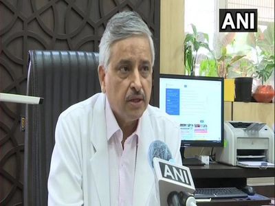 Coronavirus: वायु प्रदूषण और कोरोना वायरस में सीधा संबंध, एम्स निदेशक ने किया आगाह Coronavirus: वायु प्रदूषण और कोरोना वायरस में सीधा संबंध, एम्स निदेशक ने किया आगाह