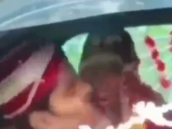 Dulha Dulhan Video Bride beating Groom Funny viral Video in hindi