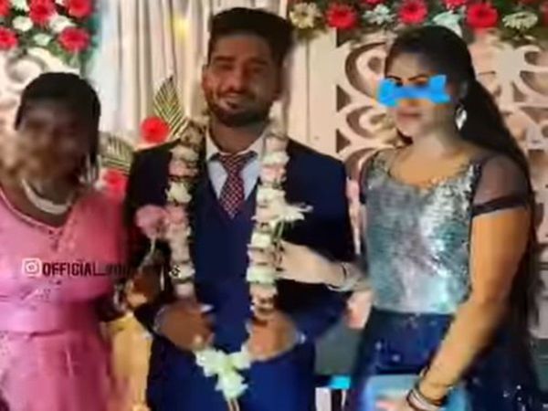 Dulha Dulhan Video Bride Groom Funny Viral Google trend Video in Hindi
