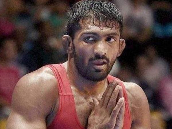 Yogeshwar Dutt calls Farooq Abdullah traitor for his china statement