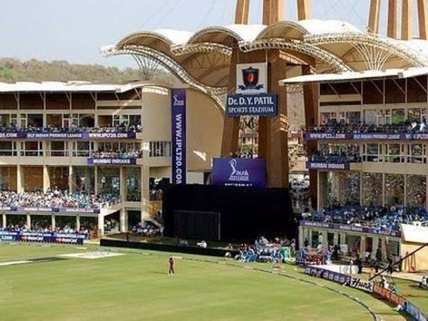 dy patil stadium pitch report