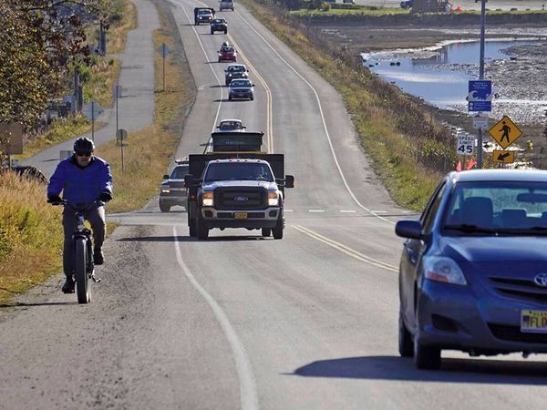 America : 7.5 magnitude earthquake strikes near Alaska, triggering tsunami advisory