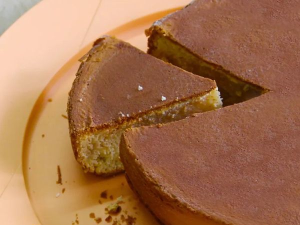 Tasty Eggless Cake in Pressure Cooker, Easy Eggless Cake in Pressure Cooker, Yummay Eggless Cake in Pressure Cooker, Instant Eggless Cake in Pressure Cooker, Homemade Eggless Cake in Pressure Cooker,प्रेशर कुकर में बनाएं एगलेस केक, घर में आसान तरीके से बन