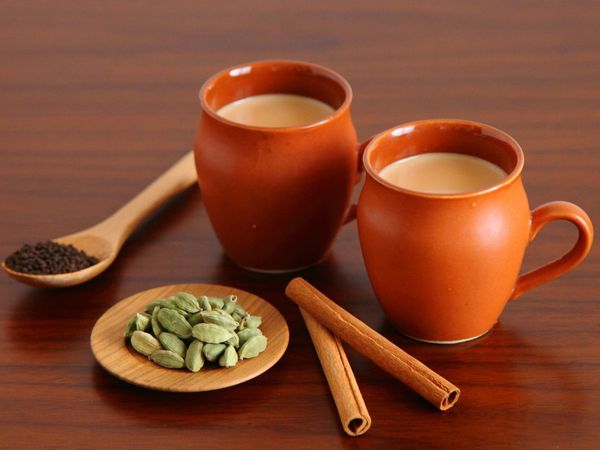 Homemade Monsoon Special Elaichi Chai, How to make instant Monsoon Special Elaichi Chai, How to make Perfect Monsoon Special Elaichi Chai at home, Homemade Monsoon Special Elaichi Chai, घर पर इलायची वाली चाय कैसे बनाएं,
