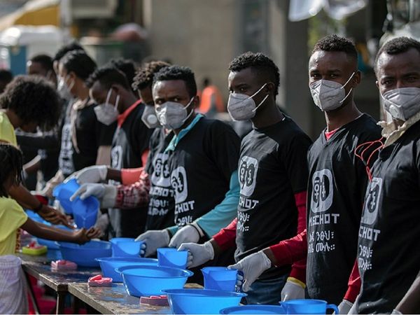 मास्क न पहना तो होगी 2 साल की जेल, कोरोना संक्रमण के खतरे के बीच यहां लागू किया गया कड़ा कानून