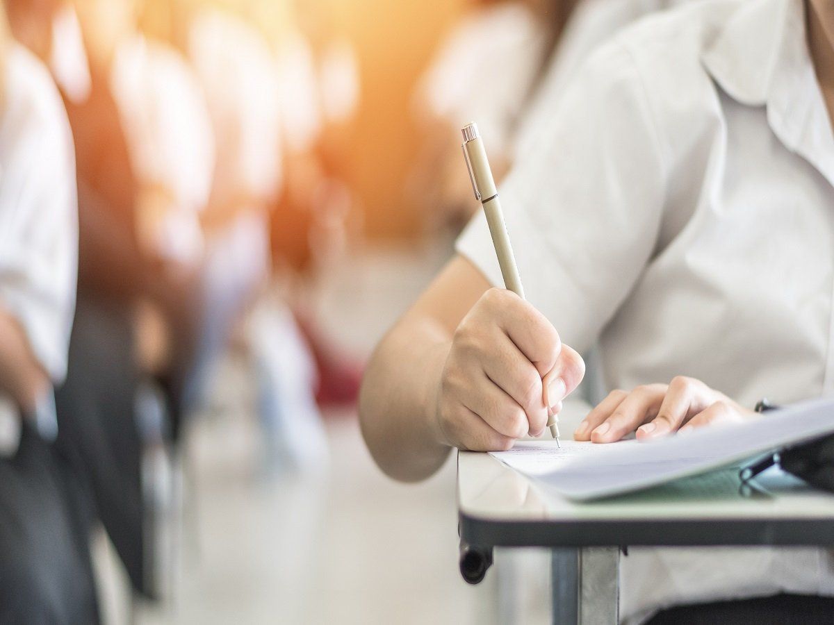 CBSE Class 10, 12 Term 2 Exam Date: परीक्षा तारीख पर सीबीएसई की सलाह, भ्रामक खबरों से बचें