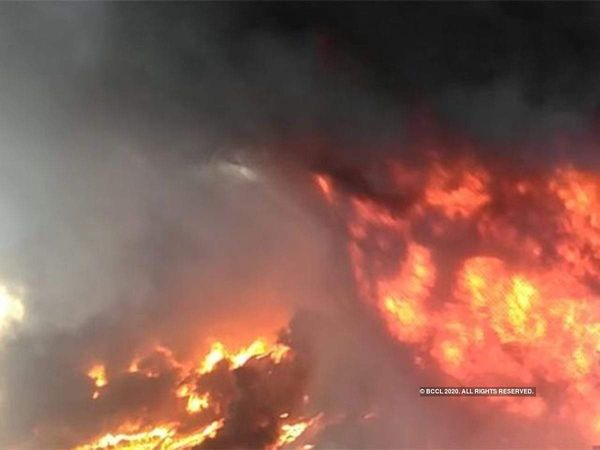 इराक के समोआ में यूएस सेना के काफिले पर हमला