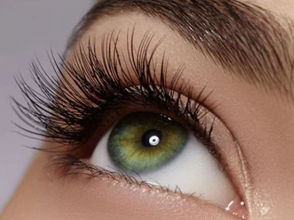 Home remedies For thick eyelashes naturally in hindi