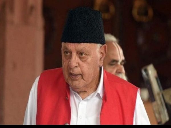 Article 370: फारुक अब्दुल्ला के खिलाफ दर्ज हो एफआईआर, बीजेपी नेता तेजेंदर पाल बग्गा ने दिल्ली पुलिस से की मांग