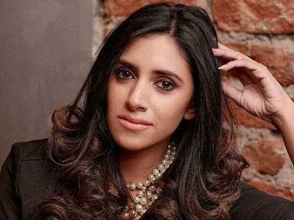 Celebrity fashion designer Prathyusha Garimella found dead in Banjara Hills apartment- 