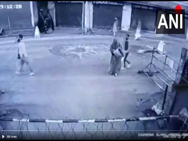 Jammu and Kashmir, terrorists, CRPF bunker, grenade attack, sopore