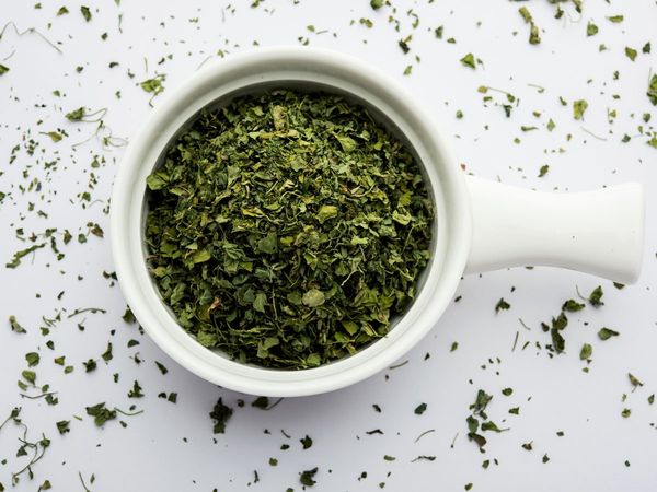 Fenugreek Leaves for Women