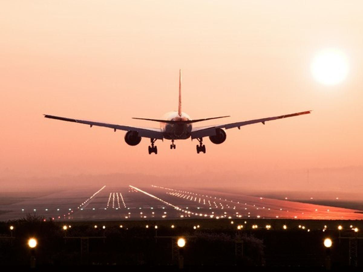 दिव्यांगों को फ्लाइट में चढ़ने से रोक नहीं सकेंगी एयरलाइन कंपनियां, DGCA ने जारी किया संशोधित नए नियमों का ड्राफ्ट