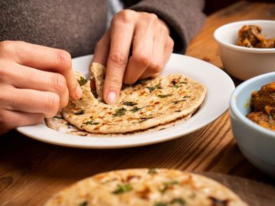 what is the best time to eat breakfast, lunch and dinner, best time to eat lunch for weight loss, eating schedule to lose weight fast, right time to eat dinner what is the best time to eat breakfast, lunch and dinner, best time to eat lunch for weight loss, eating schedule to lose weight fast, right time to eat dinner