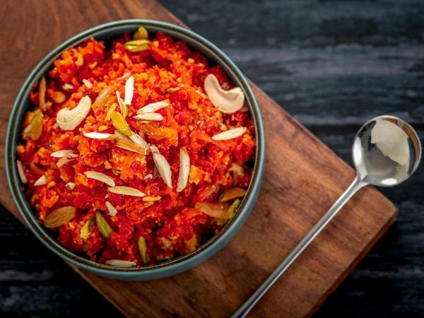 How to make Gajar ka Halwa, How to make Gajar ka Halwa a new style, Homemade Gajar ka Halwa, How to make Gajar ka Halwa in market style, How to make instant Gajar ka Halwa, How to make perfect Gajar ka Halwa, घर का बना गाजर का हलवा,  