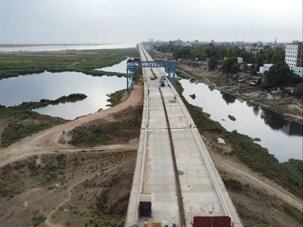 The road to PMCH and AIIMS will be easy from Patna Ganga Path