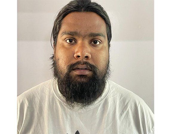 gangster Pawan alias Matru