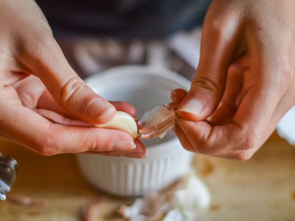 Easiest Way to Peel Garlic