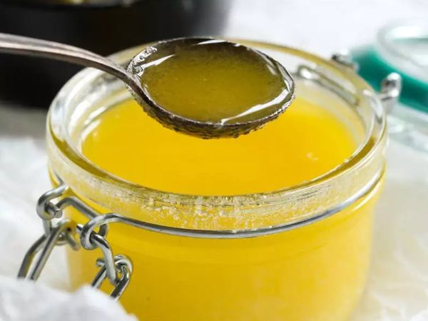 health tips, Ghee ke Fayde, weight loss tips, Benefits Of Ghee, The Reality Behind Ghee For Weight loss, How To Use Desi Ghee For Weight Loss Or Fat Burn, Ghee Ke Fayde, घी के फायदे, वेट लॉस के पीछे क्या है घी की वास्तविकता, वेट ल़ॉस और फैट बर्न करने के ल