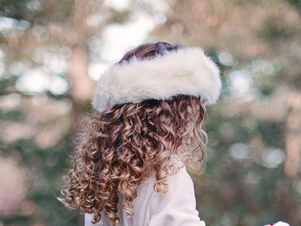 2 साल का तक्ष कैंसर मरीजों के लिए करता है केश दान, 8 साल की बहन बनी इस मासूम की प्रेरणा