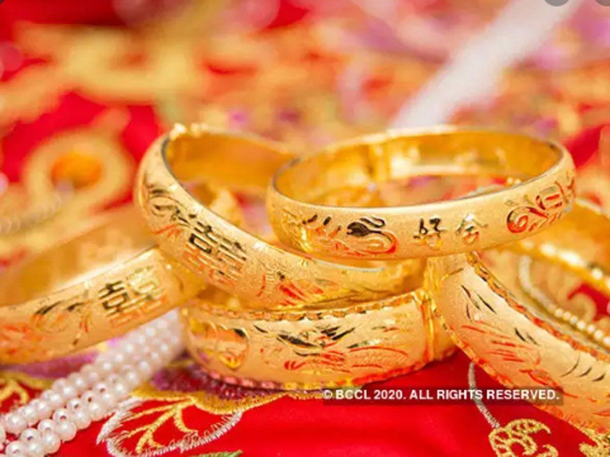 Gold Price Today 14 September: सोना और लुढ़का, चांदी चढ़ी, जानिए अपने शहर के 24, 22 कैरेट का भाव