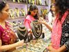 Gold price today down Rs 32 silver also fall Rs 124 know 24 carat, 22 carat rates on 16 July 2020