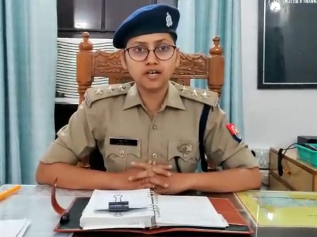 Ghaziabad Crime: दो युवकों को कमरे में बंद कर मारपीट व यौन शोषण करने के कई वीडियो वायरल, मचा हड़कंप