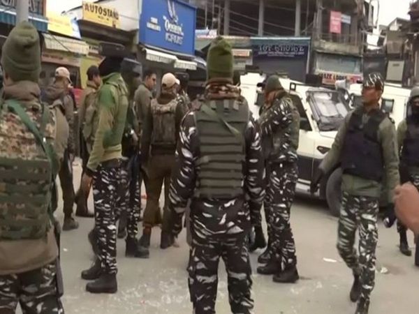 Death toll rises to two in yesterday's grenade attack at Amira Kadal market in Srinagar