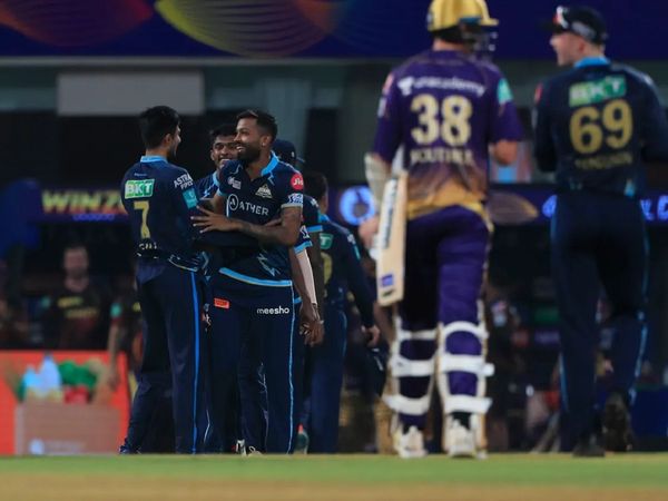 kolkata knight riders vs gujarat titans score updates