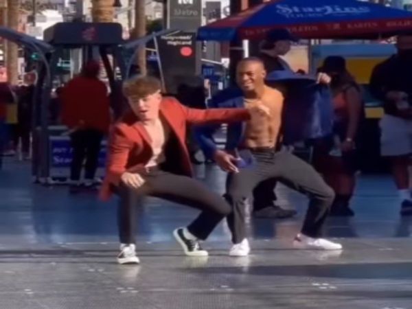 Dance Viral Video Foreigner Dance On Nach Nach Meri Rani Song Video Goes Viral